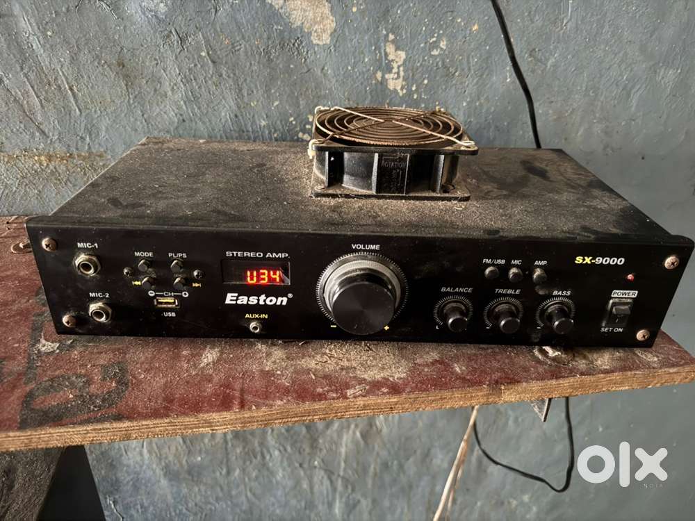 home theater with amplifier