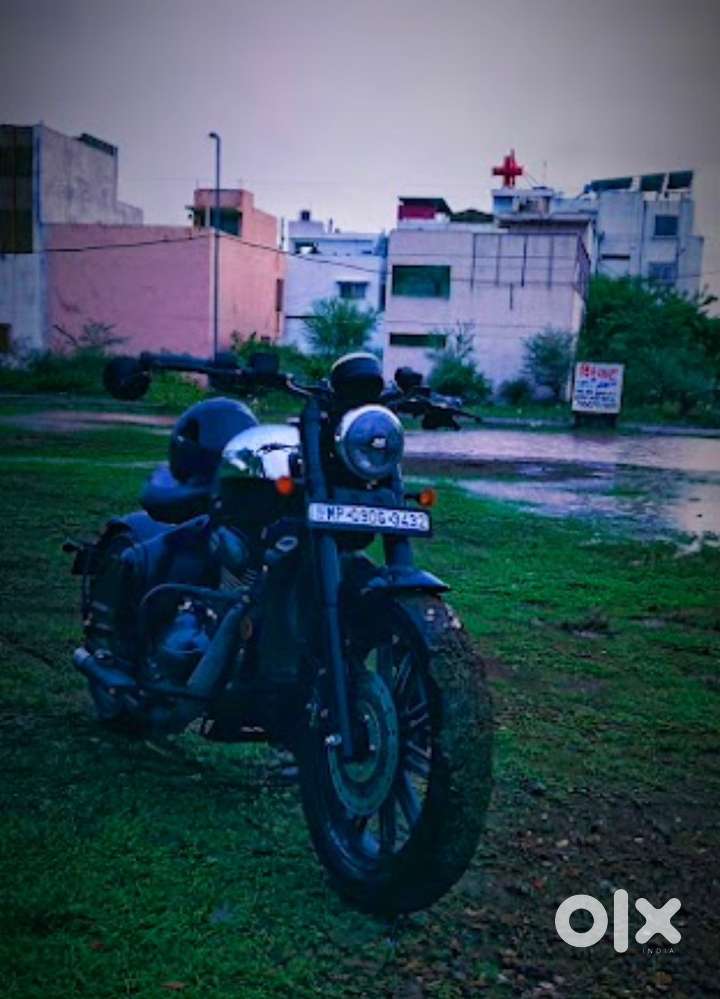 Bobber 42 all new condition 9000 km driven no issue