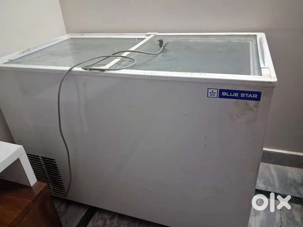 Ice cream fridge