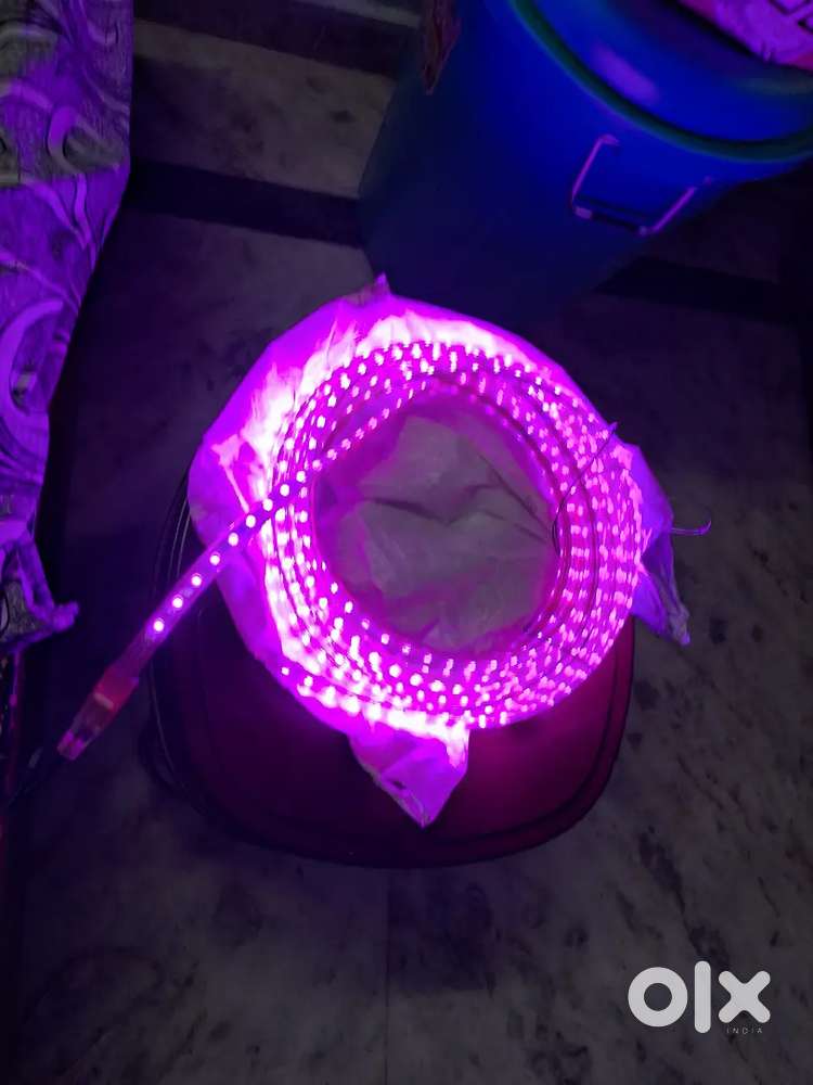 LED STRIP LIGHT ( COLOR CHANGING).