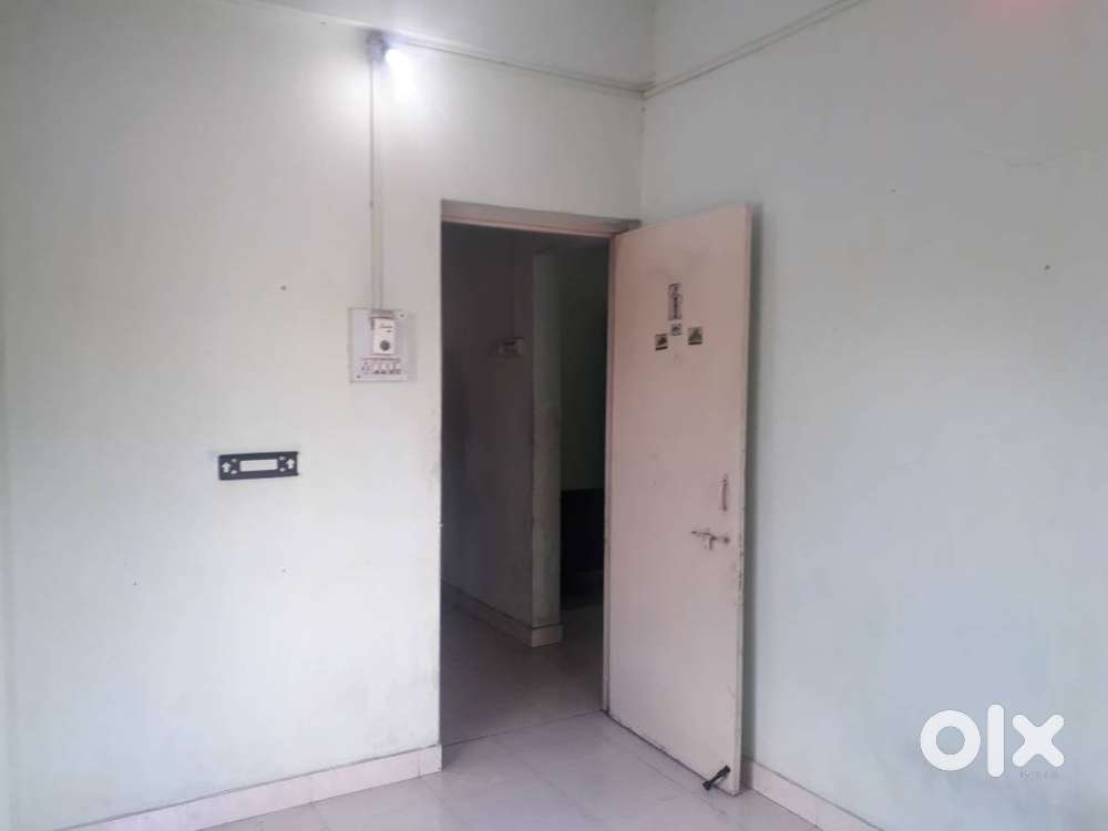 1 RK flat  Nr magarpatta Megacenter solapur road hadapsar