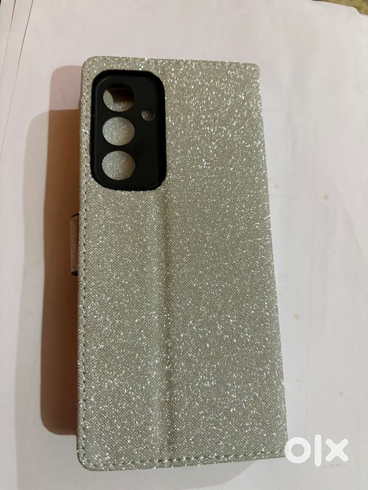 Samsung galaxy m35 5g flip cover
