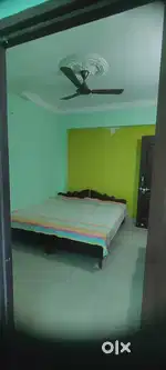 रेलवे स्टेशन के पास बड़ा रूम, किचिन अटैच बाथरूम, बड़ा टेरिस