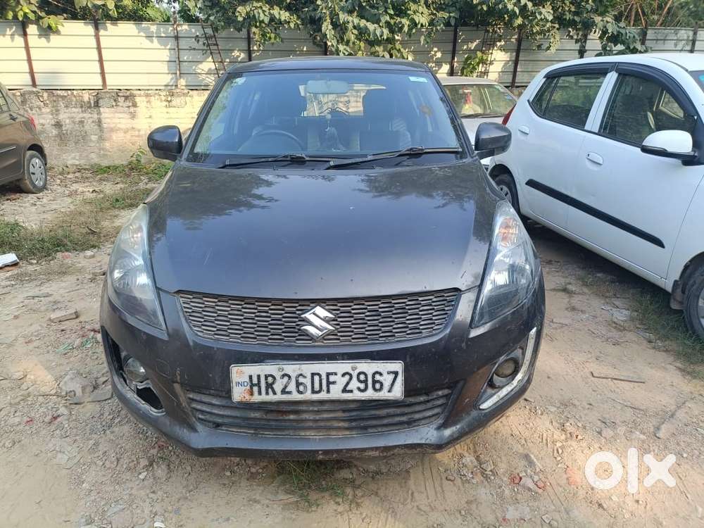 Maruti Suzuki Swift LXI Optional-O, 2017, Petrol