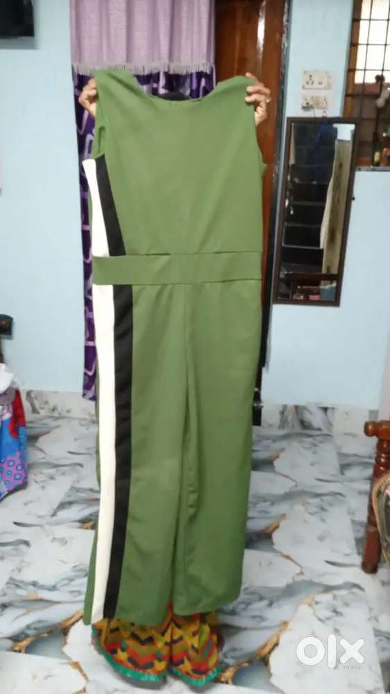 Jump suit for a woman