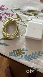mac charger 61w  used for one year