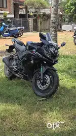 R15 v3 2018 gossy black