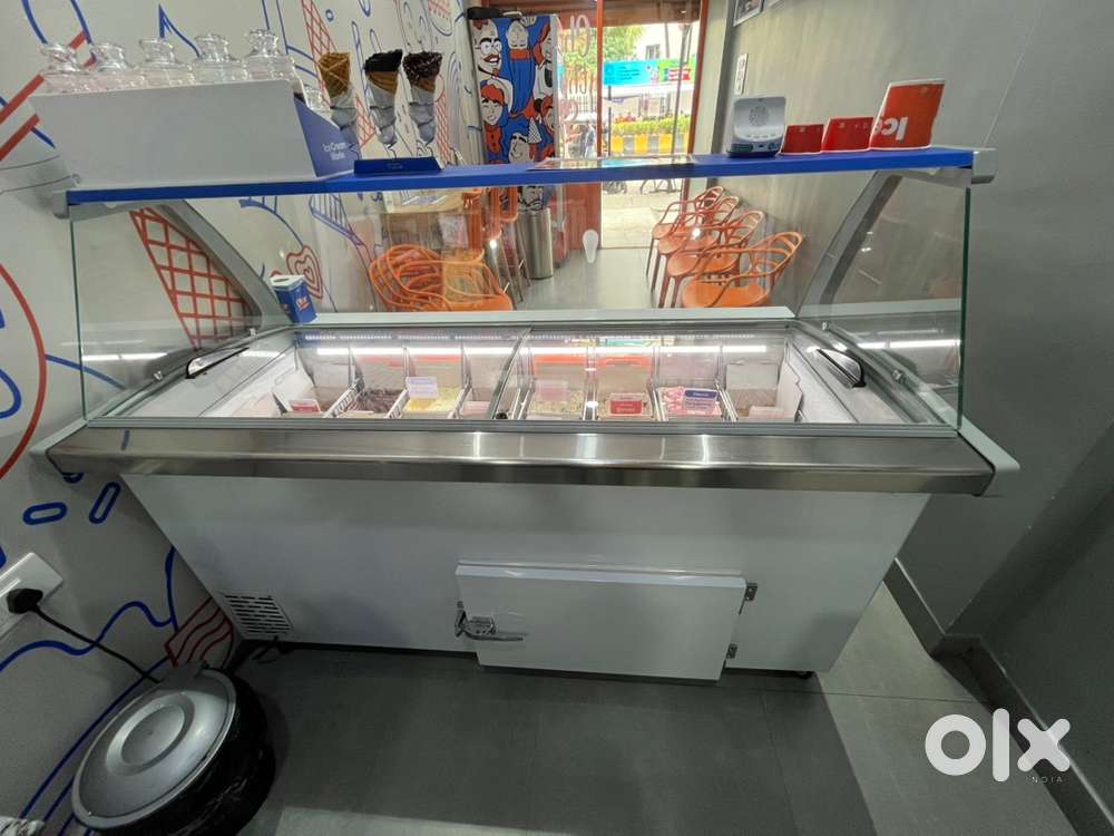 Ice cream parlour fridge