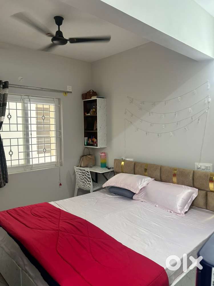 Need female roommate