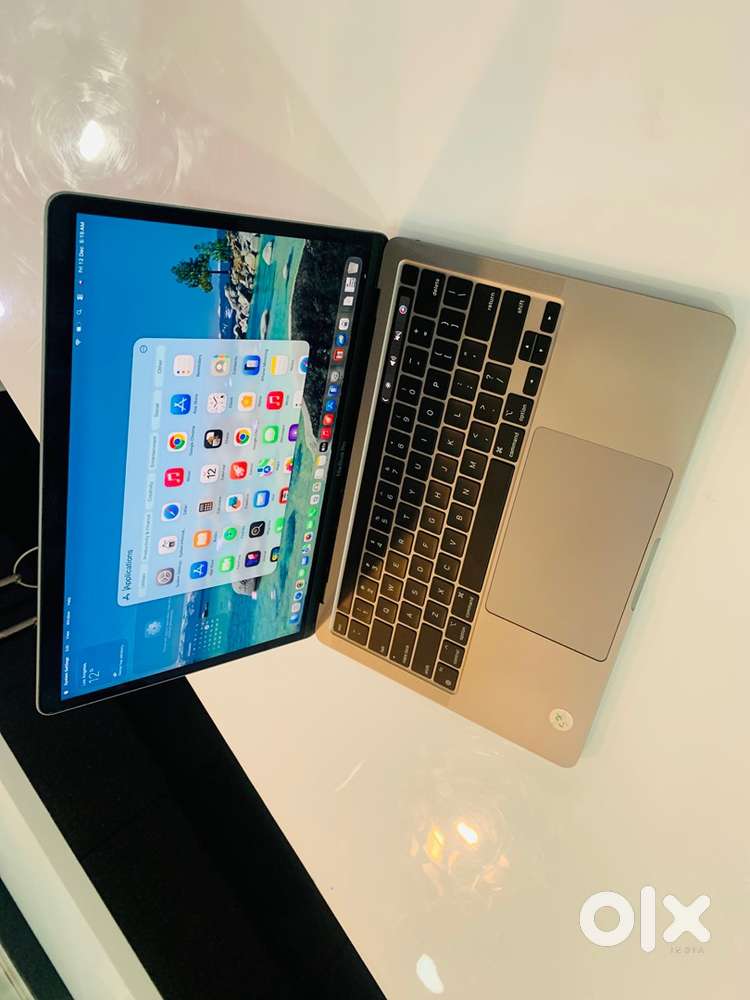 Apple MacBook Pro  13inch  2020  M1 Chip  16GB  1TB  A2338