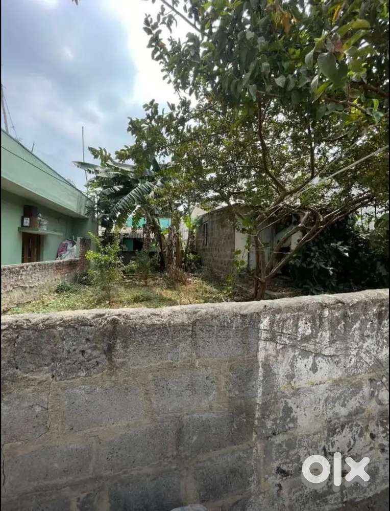 96 square yards plot with room