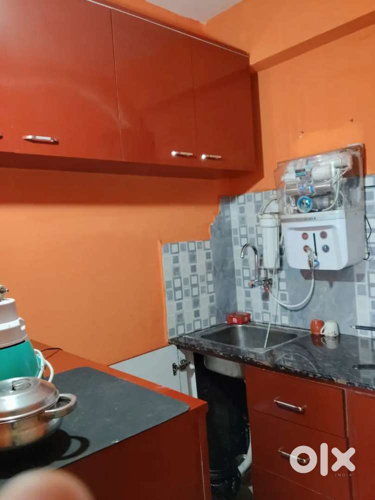 Urgent sale 2BHK flat 3rd floor with car garage,lift will be installed