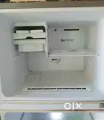 Samsung 255L Double Door Refrigerator – Excellent Condition