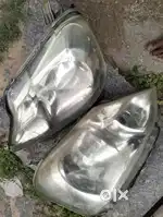 Toyota Etios head headlight