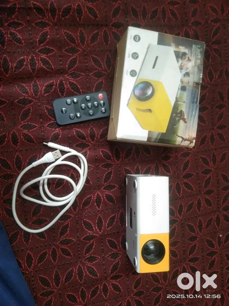 Led mini projector for sale