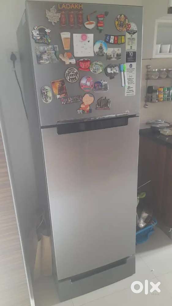 Samsung fridge 253lt