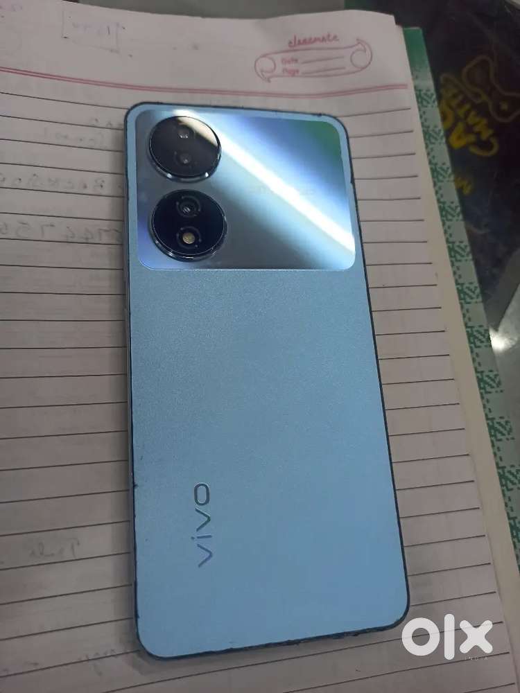 Y100 vivo good condition