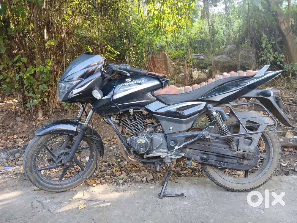 Pulsar 150
