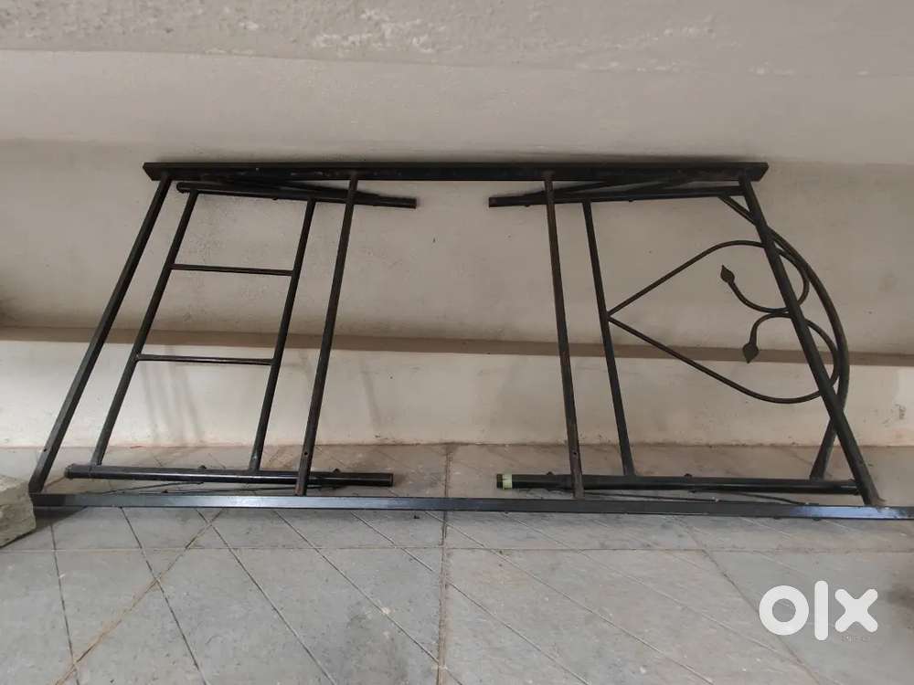 Metal Bed Frame