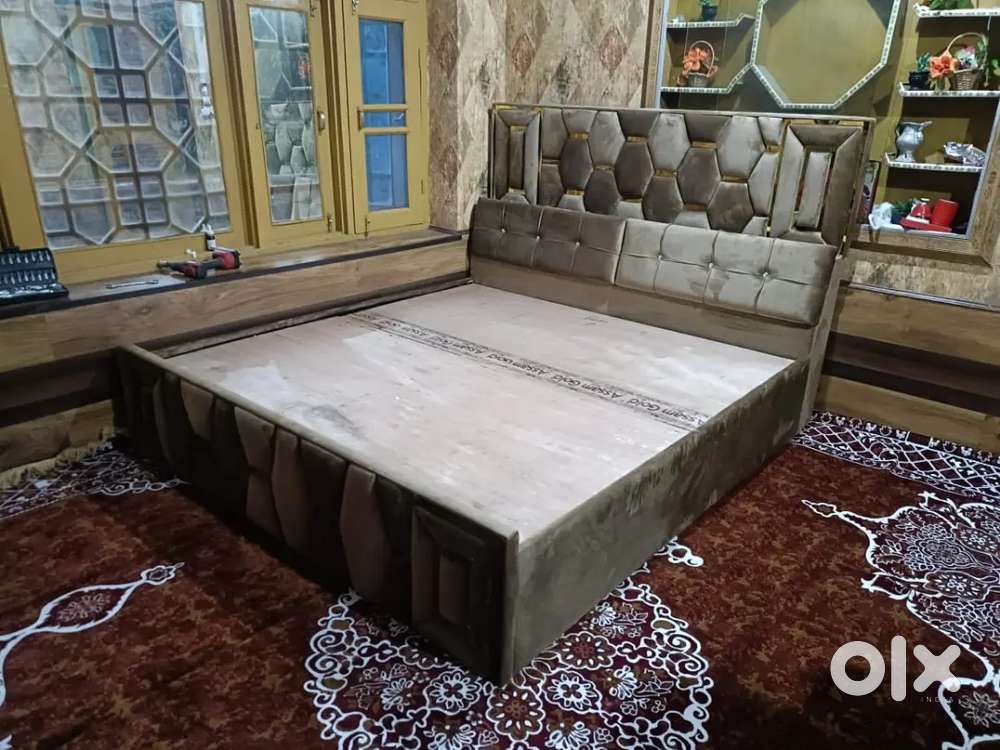 Wood bed available