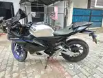 YAMAHA R15M BLACK EDITION