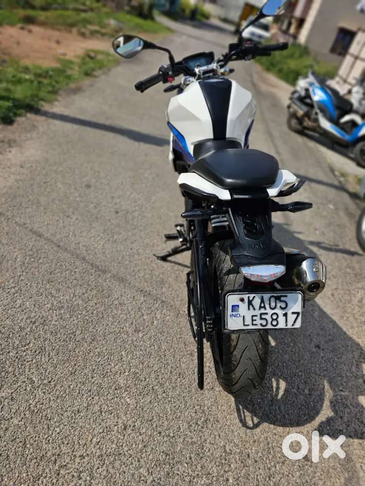 BMW G310R Show room History Available