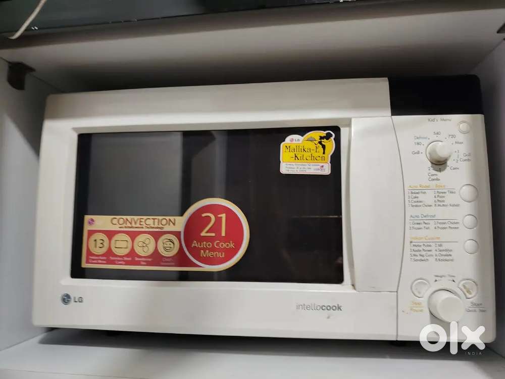 Microwave for sale in good condition