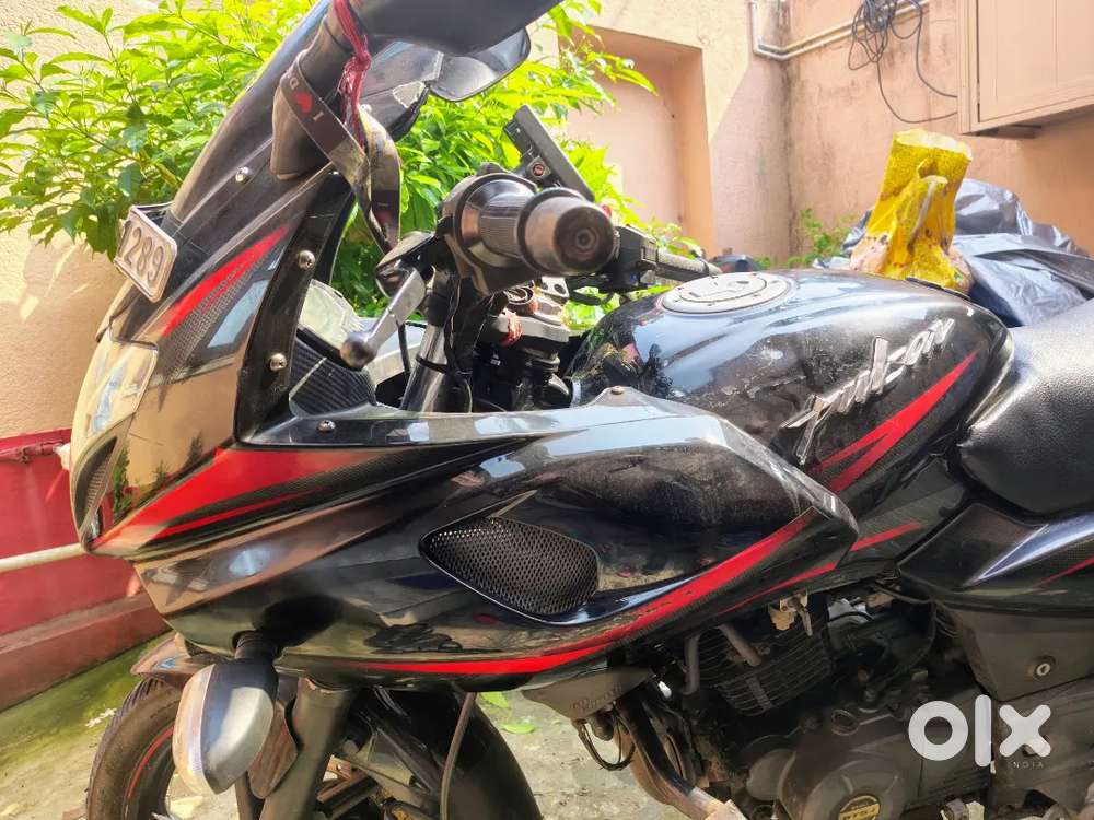 Pulsar 220 in mint condition