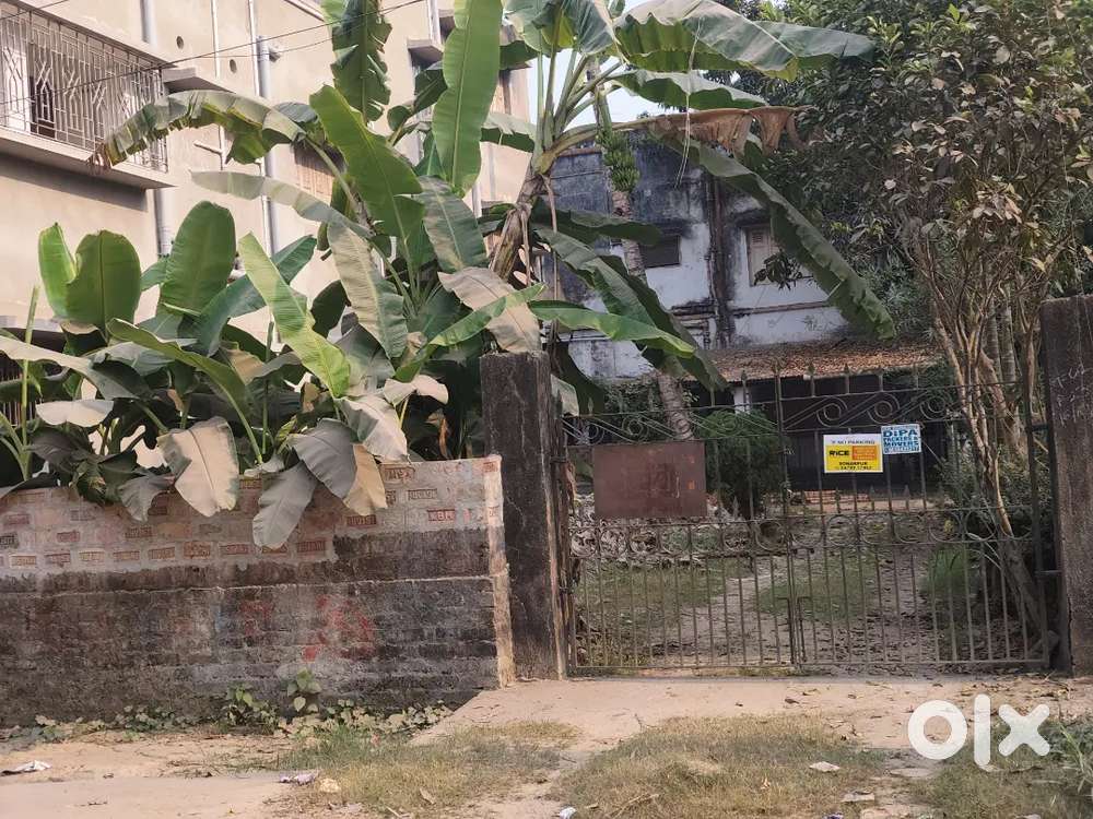 Very good location 1minute work distance from sonarpur main road