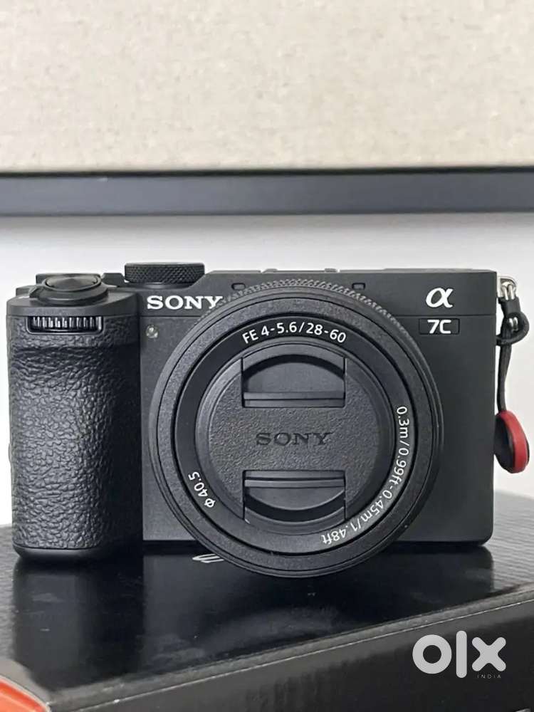 Sony a7C II Full Frame Mirrorless Camera Black W Sony 28-60mm Lens