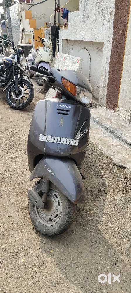Activa old model