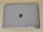 Apple MacBook Pro, Touch Bar Intel Core i5 8th Gen -
8 GB/256 GB SSD