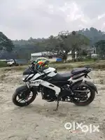 Ns 200 Bs6 like new condition