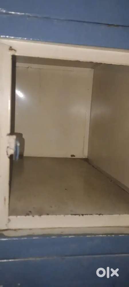 gym lockers 2