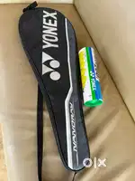 Yonex Nanoray 18i Racket + Mavis 200i Shuttlecocks