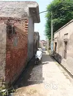 Eh plot pind ch hai saron ch