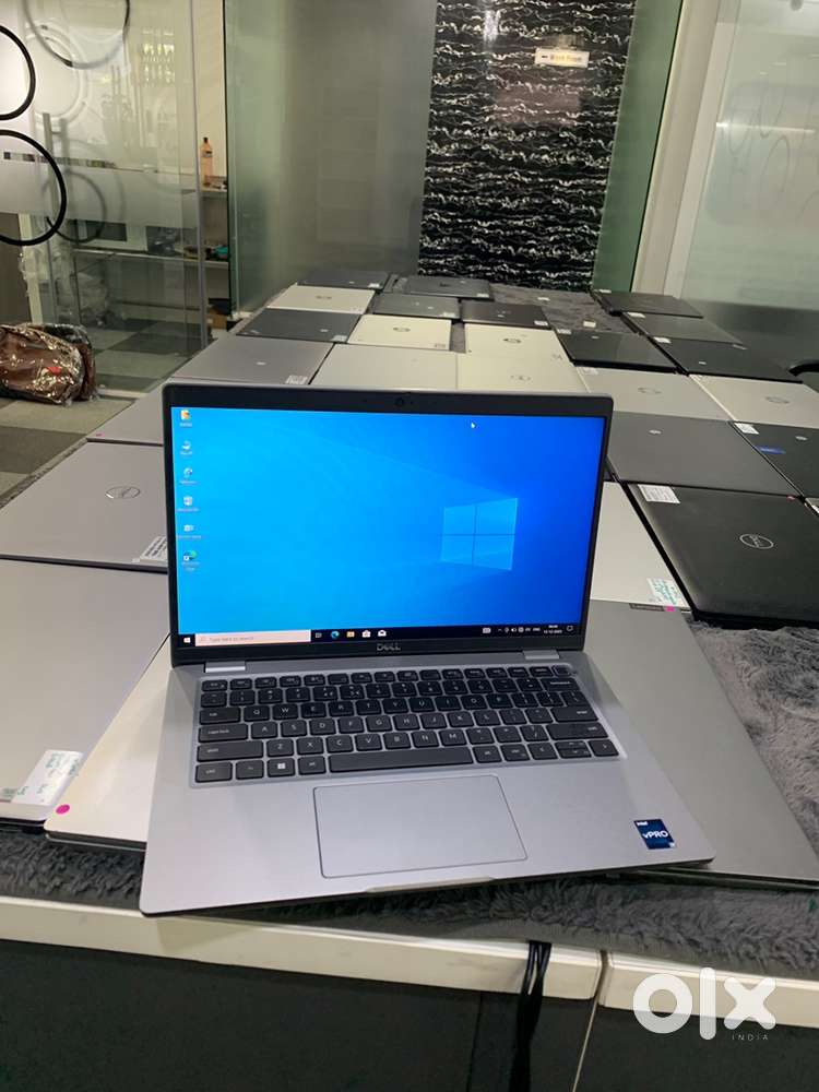 Dell latitude 5430/Core i7/12th gen/16GB/256GB SSD/neat condition/Bill
