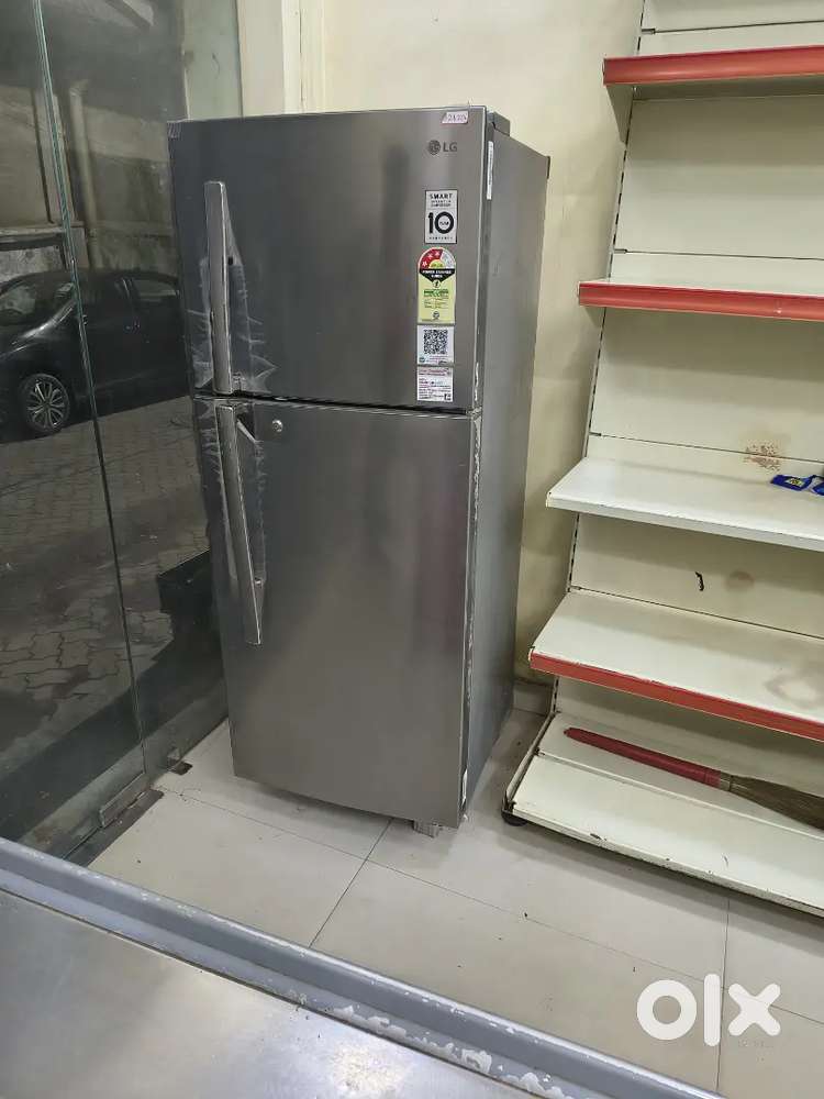 New fridge for sale
