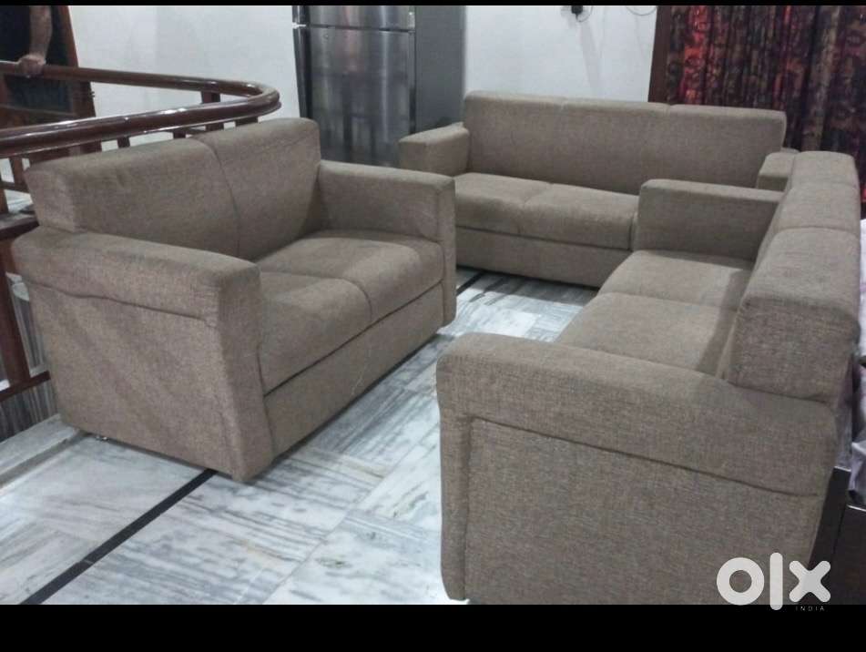8 seater branded sofa set