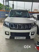 Mahindra TUV 300 T6 PLUS, 2019, Diesel