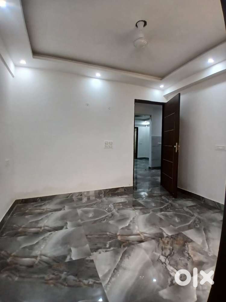 Nearby Chattarpur metro