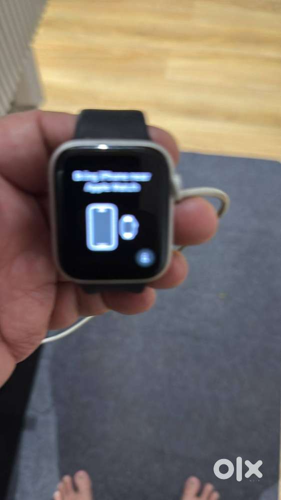 SALE OF APPLE WATCH 6 SERIES IN EXCELLENT CONDITION