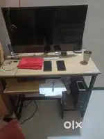 i5 4th gen PC, laptop, phone aur screens hai