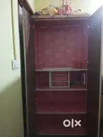 Cupbord विकणे आहे