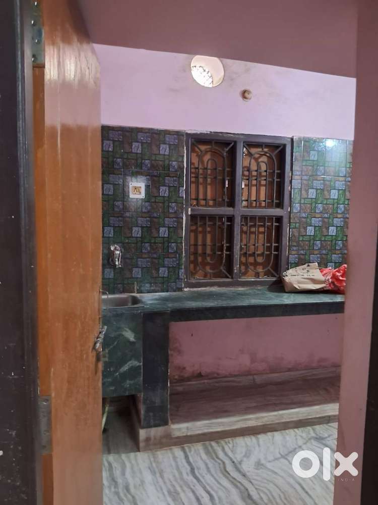 rent for small family or bachelor girl