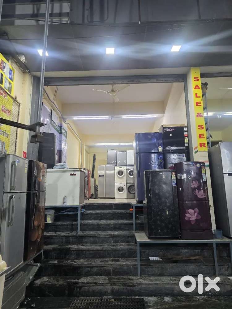 Need ground staff for store worker for delivery telecalling available