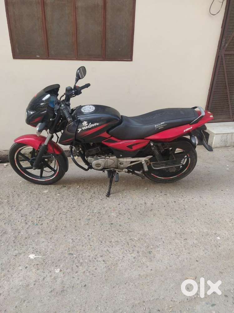 Pulsar 160 2017 model