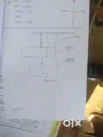 प्लाट मेन रोड पर है