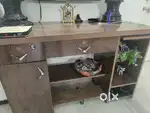 Computer table