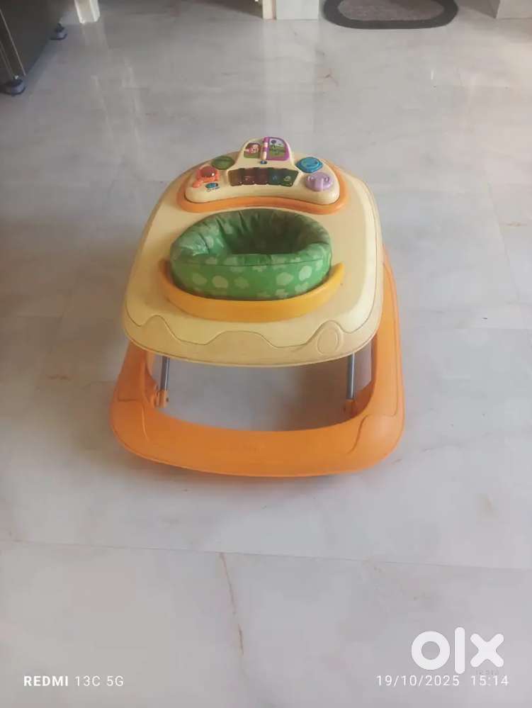 Baby Walker with Music & Activity Tray — Good Condition